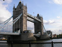 �C�M���X�E�����h���^���[